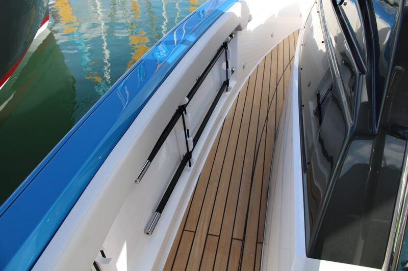 Image courtesy of JD Yachts Schaefer V33