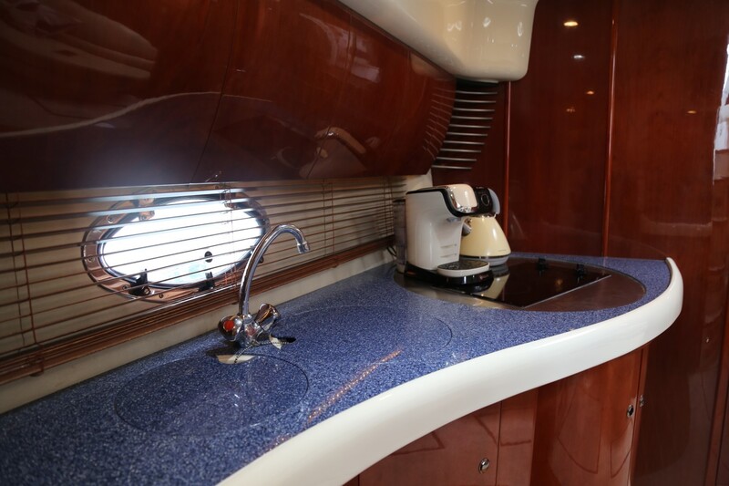 Image courtesy of JD Yachts Fairline Targa 43