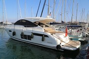 Image courtesy of JD Yachts Fairline Targa 48 Open