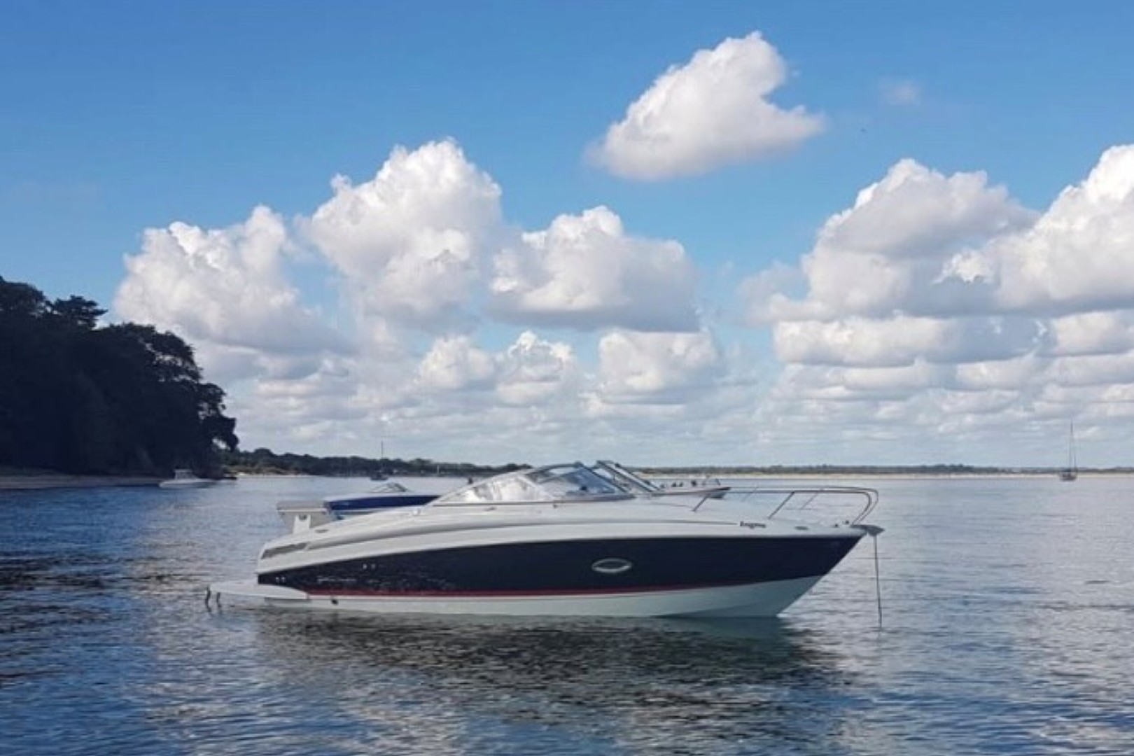 Bayliner 742 Cuddy till salu