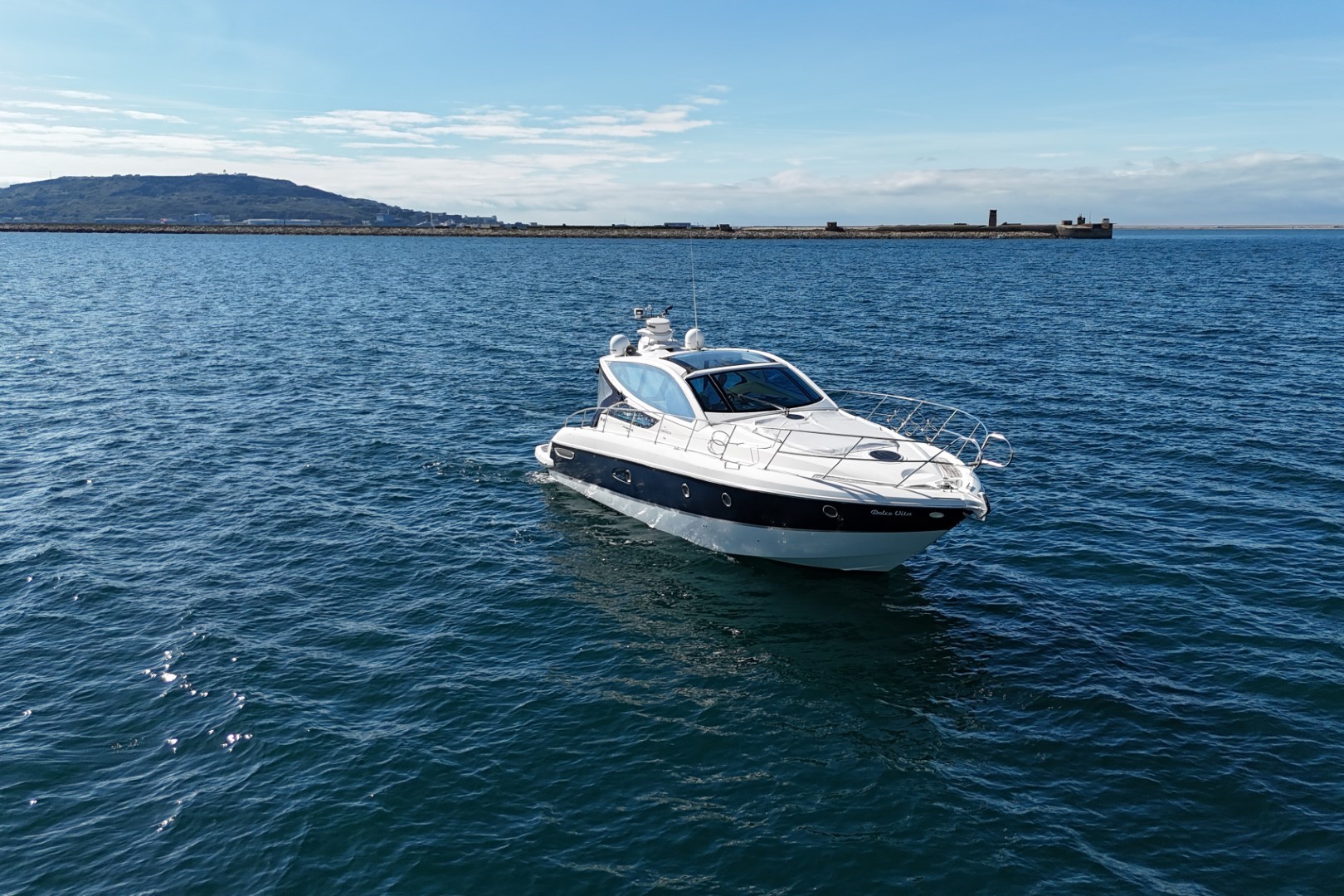 Cranchi Mediterranee 43 HT till salu