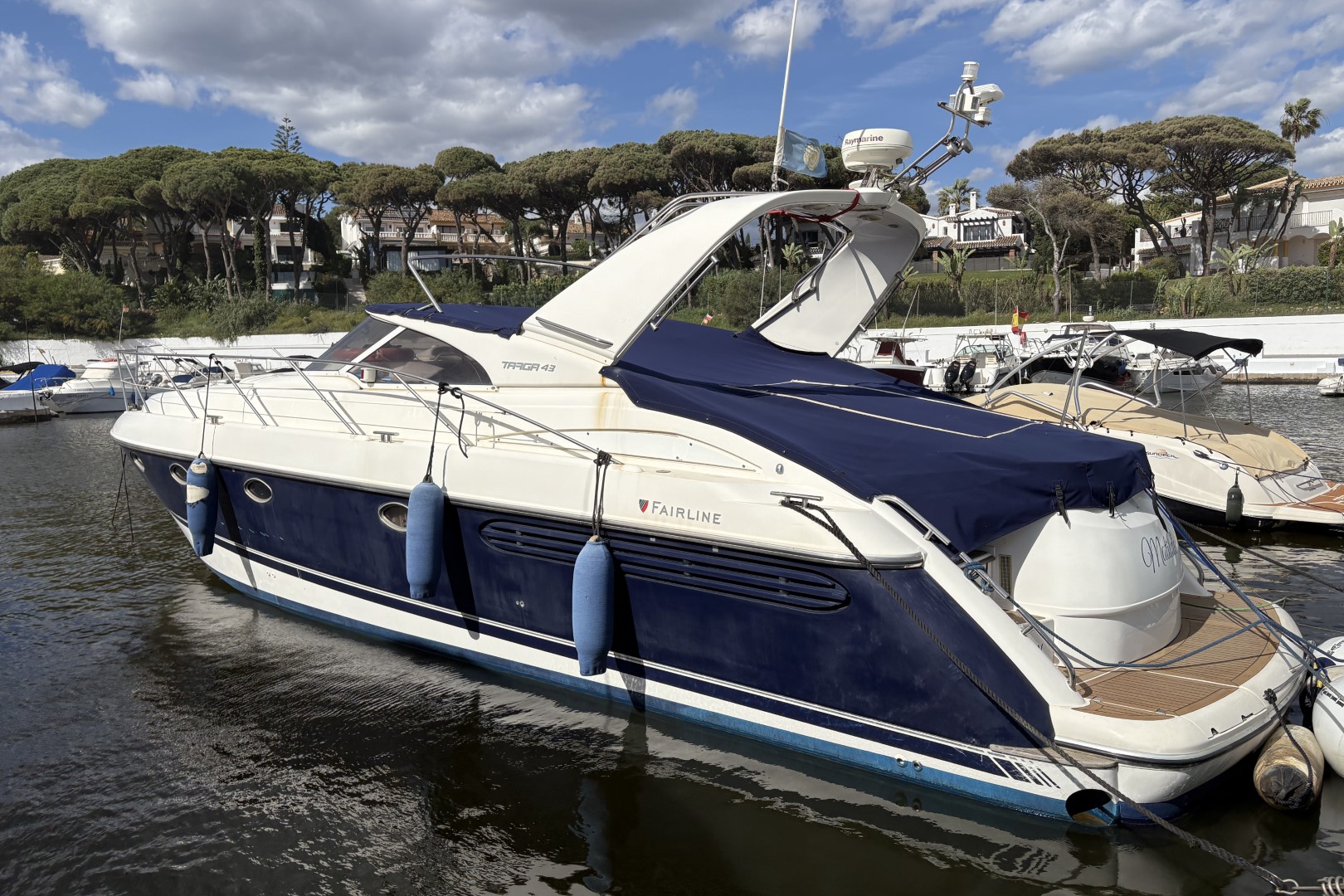 Fairline Targa 43 till salu