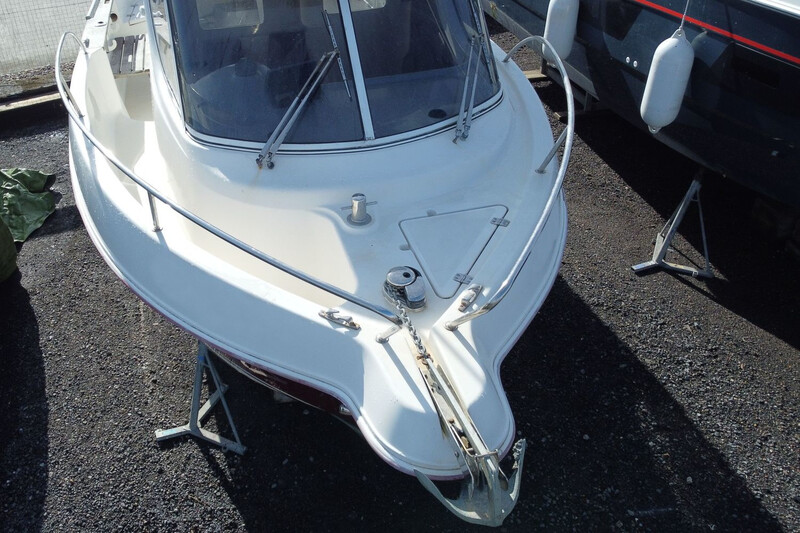 Arvor-230as-anchor Arvor 230 as