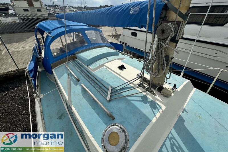 Westerly-Centaur-26-deck-2 Westerly  Centaur 26