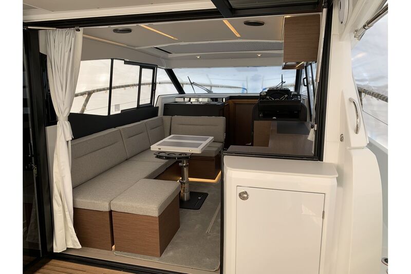  Jeanneau NC 37