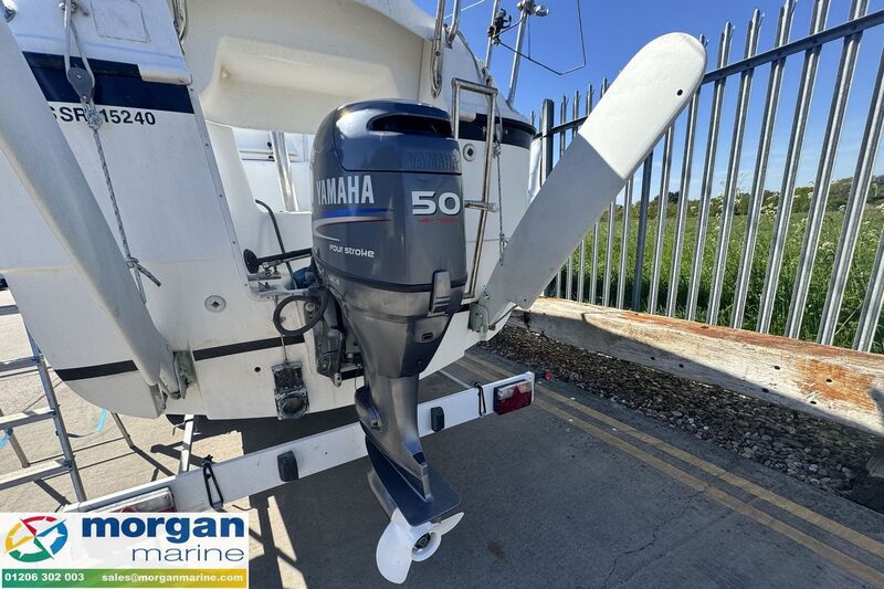  Macgregor 26M