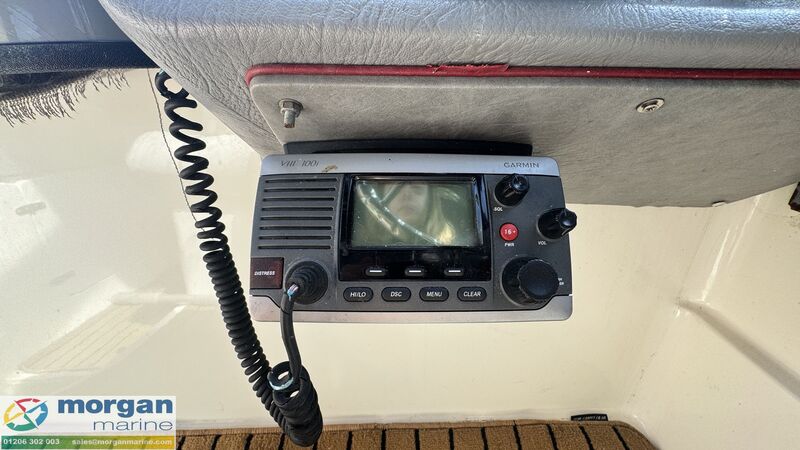  Sealine  215