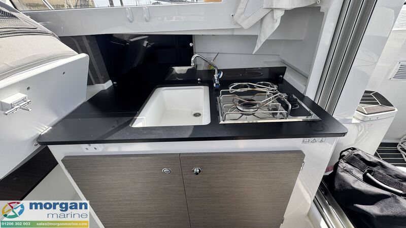  Jeanneau  Merry Fisher 695 Series 2 
