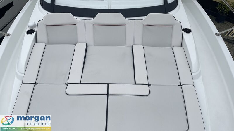  Jeanneau Cap Camarat 9.0 WA - Series 2