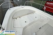  Boston Whaler 190 Montauk