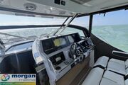 Jeanneau Cap Camarat 12.5 WA - helm position with great visibility Jeanneau Cap Camarat 12.5 WA