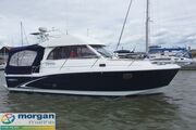 Beneteau-Antares-9-side-view Beneteau  Antares 9