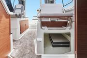 Jeanneau Merry Fisher 795 Series 2 - storage under seat Jeanneau Merry Fisher 795 - Series 2