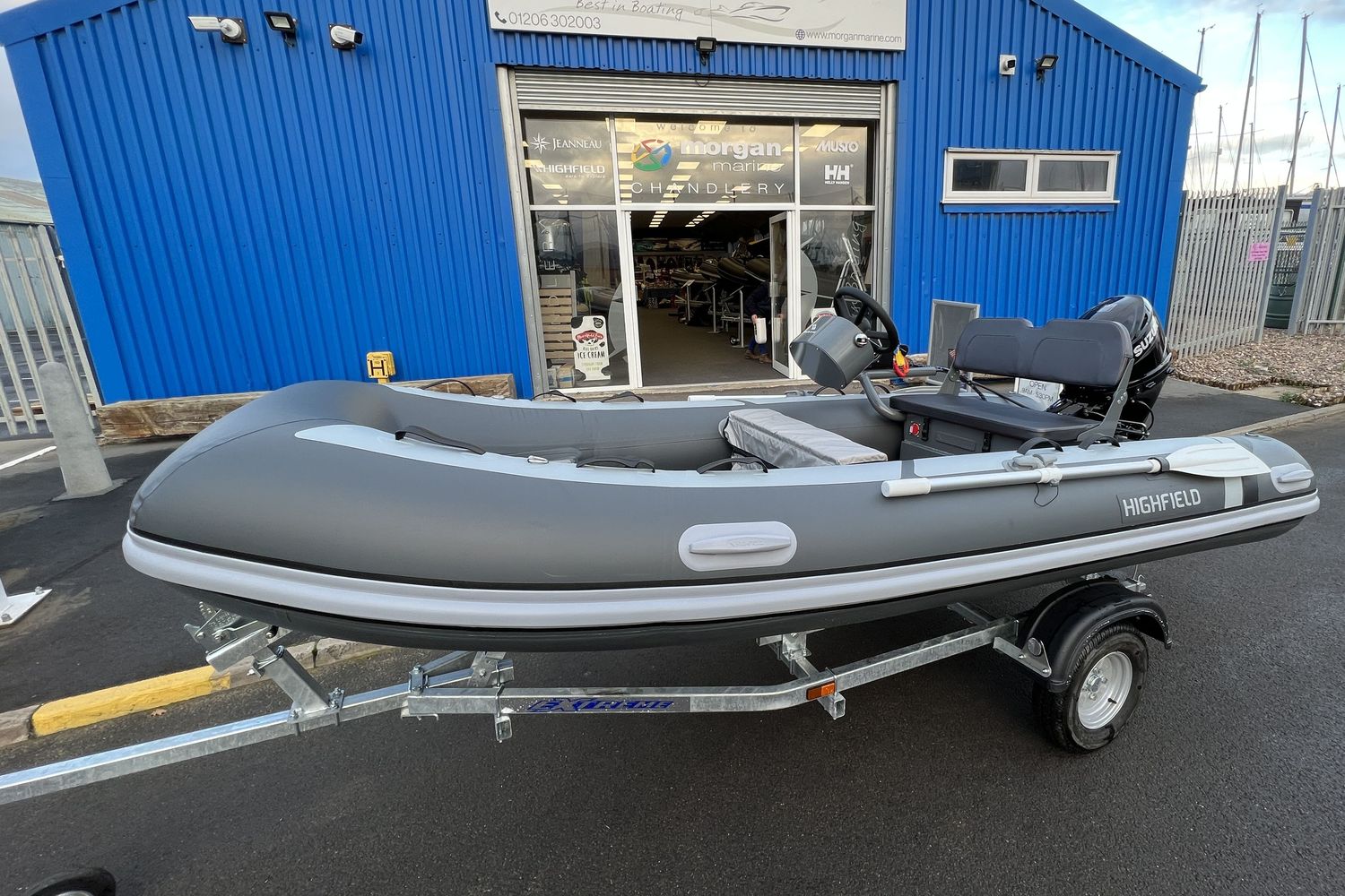 Highfield CL 380 till salu