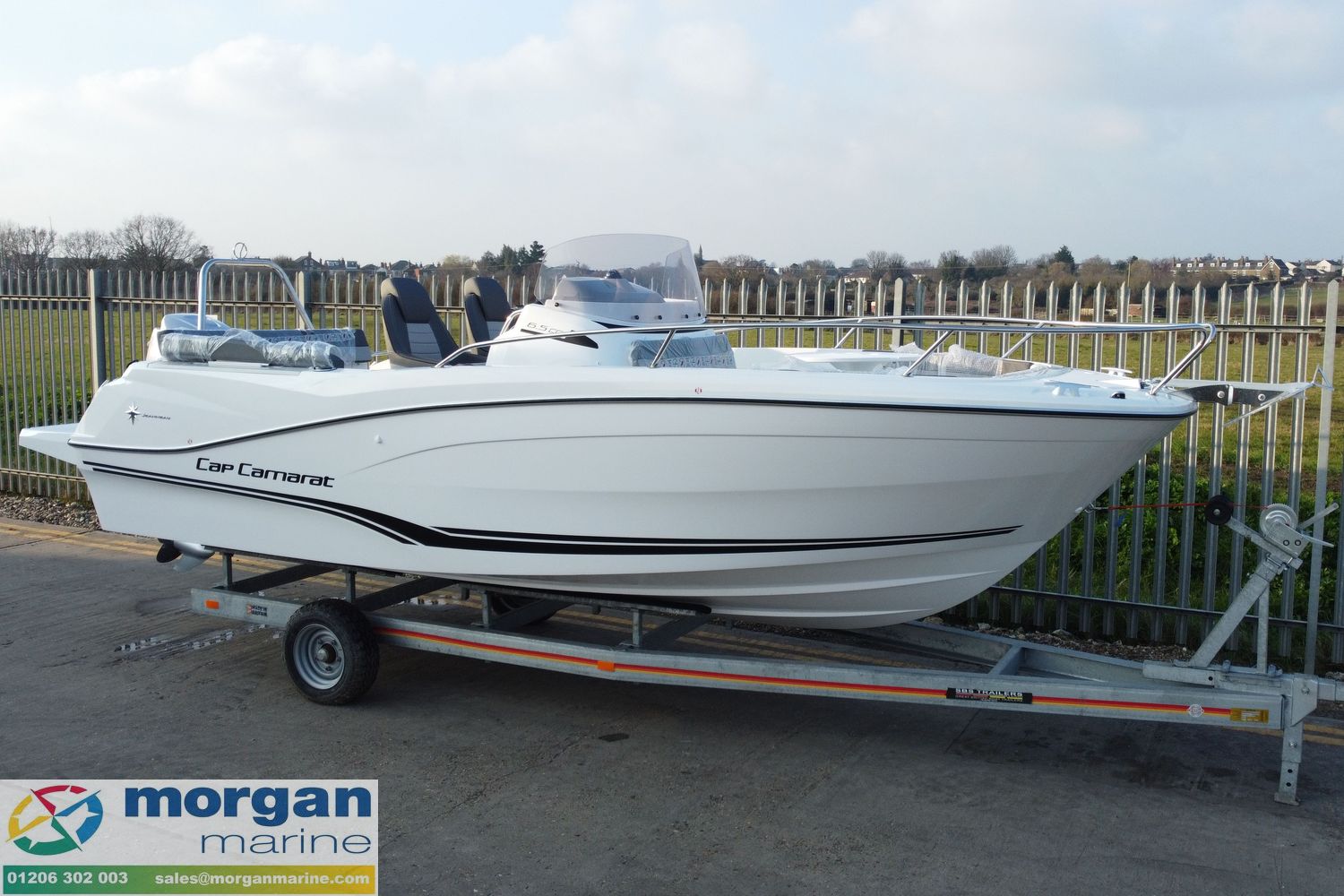 Jeanneau Cap Camarat 6.5 CC till salu