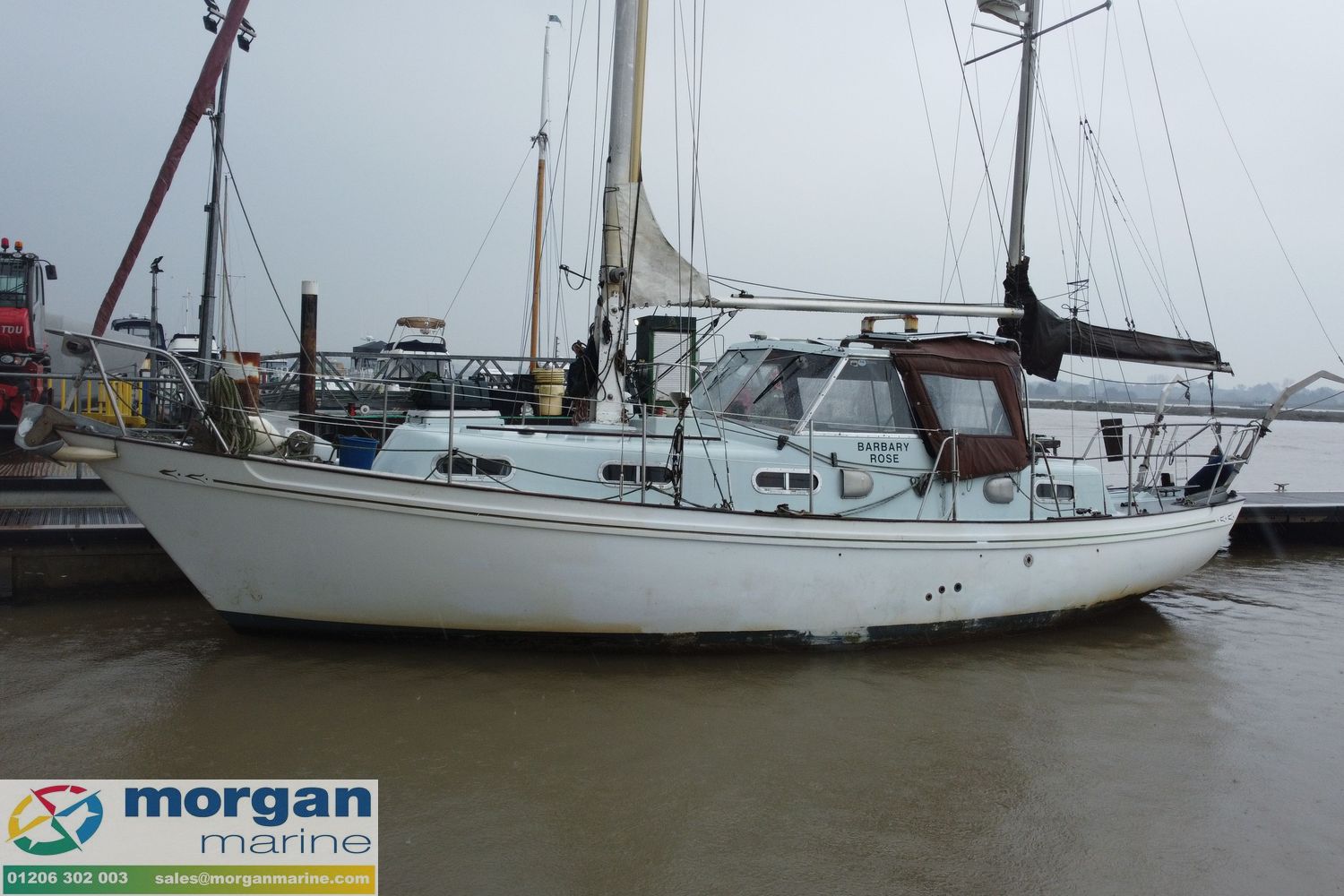 Barbary Class cruising ketch yacht till salu
