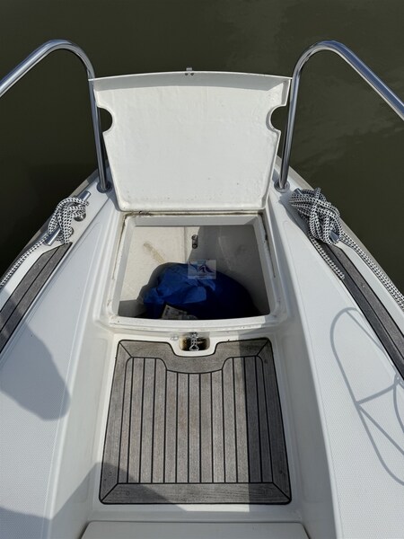 Aquador 23 DC SUND 27 Aquador Aquador 23 DC