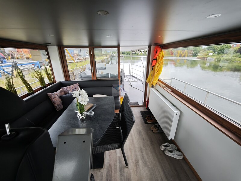 MY GINO 26 Vogt Arbon Hausboot/Motoryacht 21m