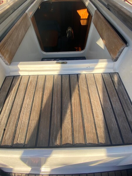 18 Jeanneau SUN MAGIC 44