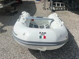 8f14c1b5-5db5-45f6-aba2-fdacfaa8a2ce Azimut AZ 32