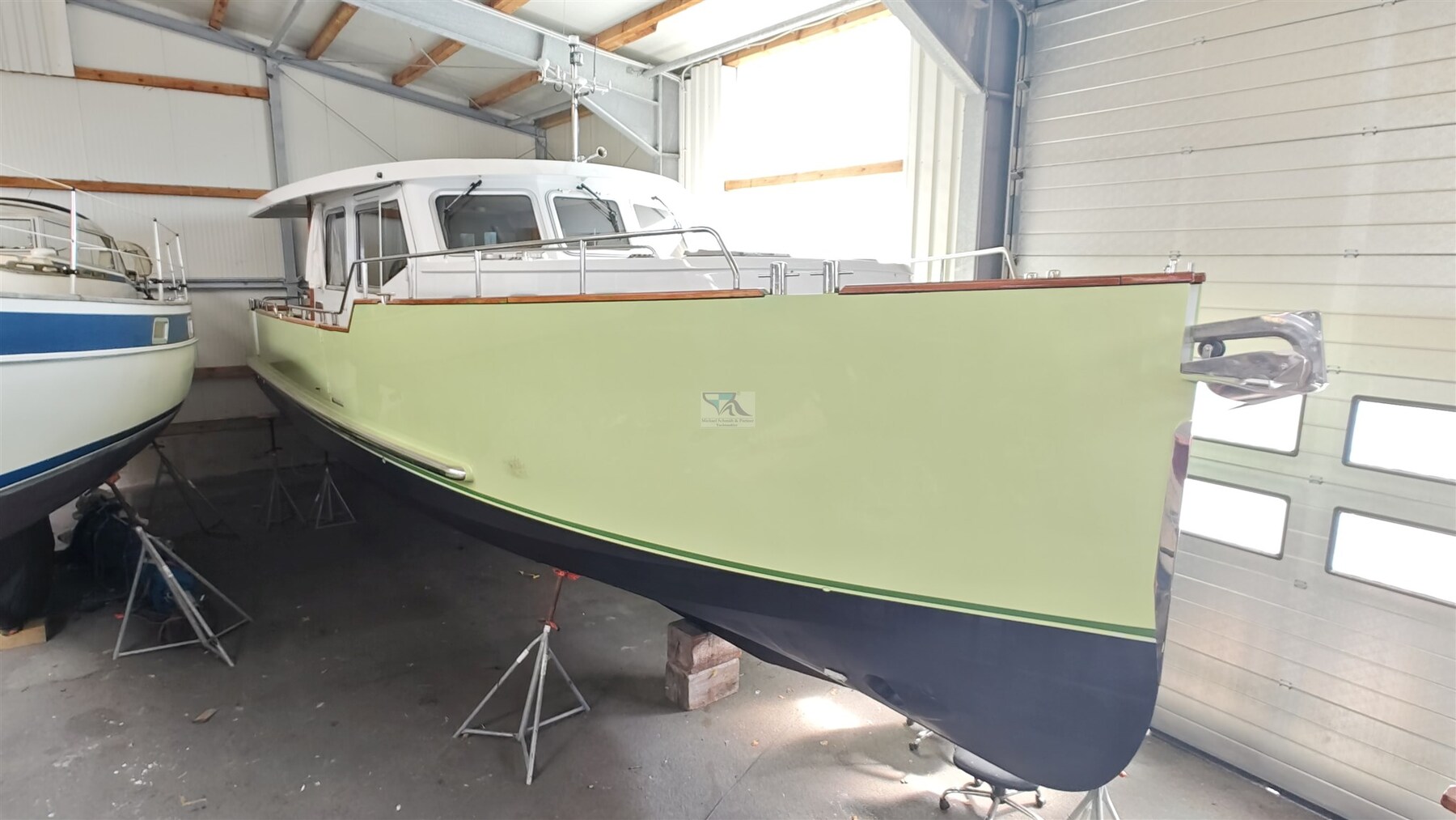 Pollard Stavast Trawler 1200 till salu