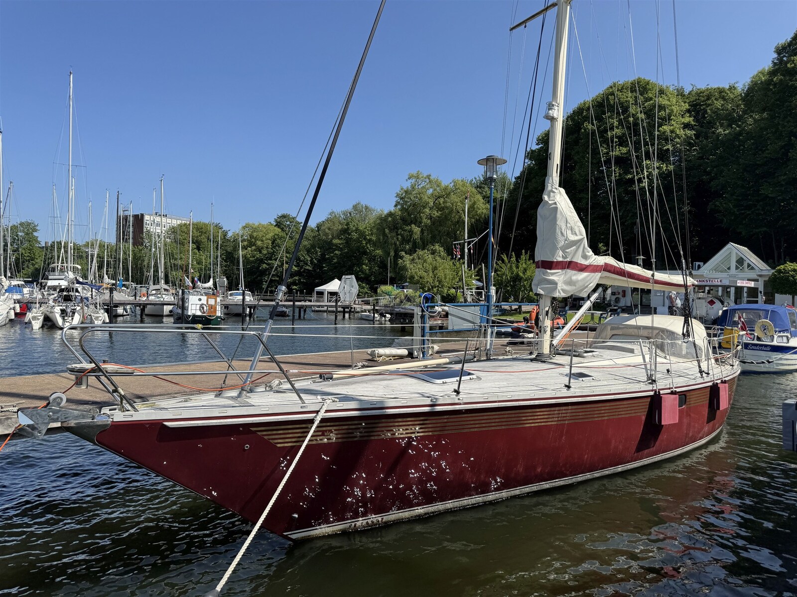 Emka Yachts Emka 43 till salu