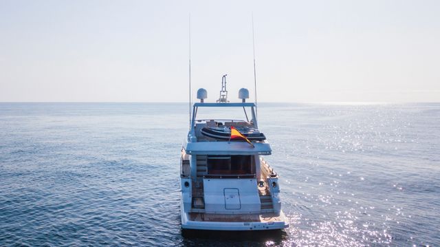  ASTONDOA 72 GLX