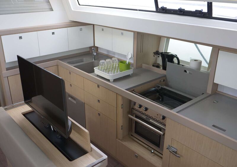  Beneteau SENSE 55