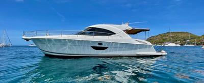 RIVIERA 4400 SPORT YACHT
