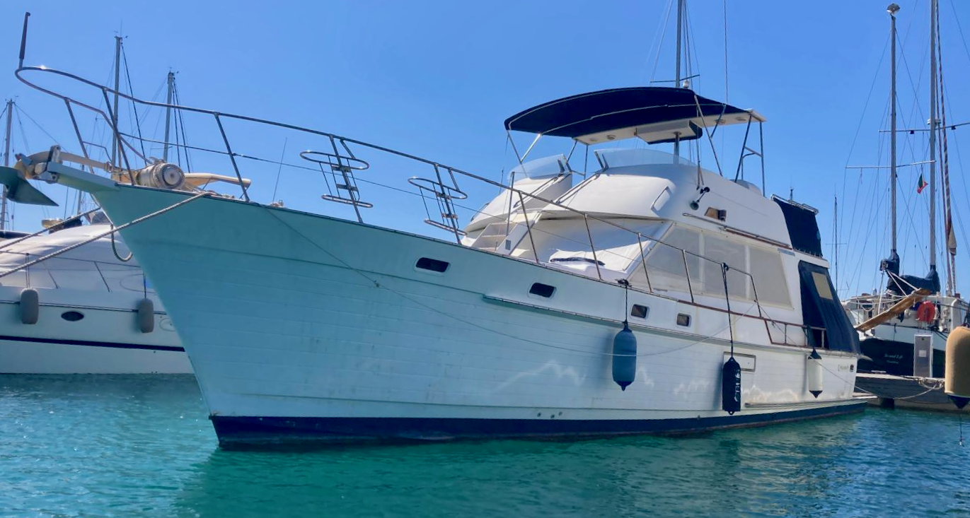 KONG AND HALVERSEN HK ISLAND GYPSY 44 till salu