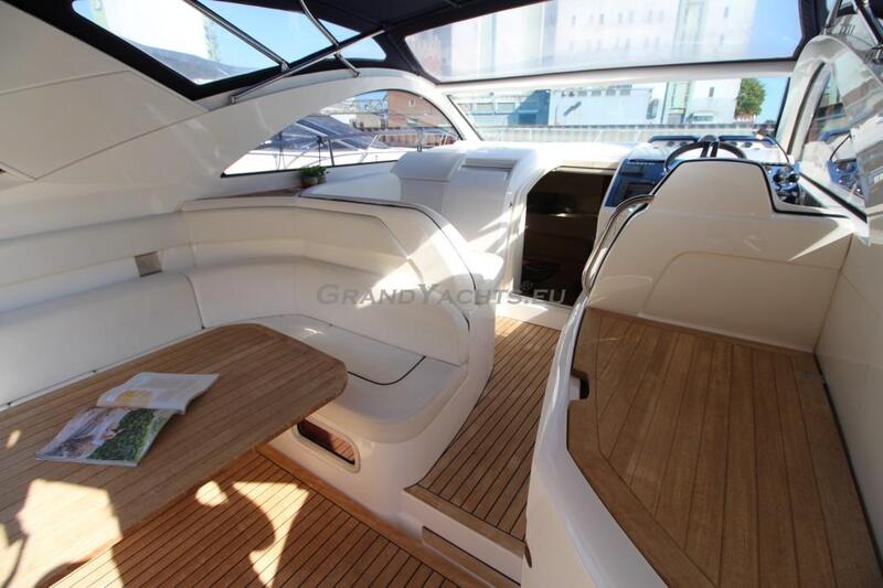 Fairline Targa 38 Fairline Targa 38