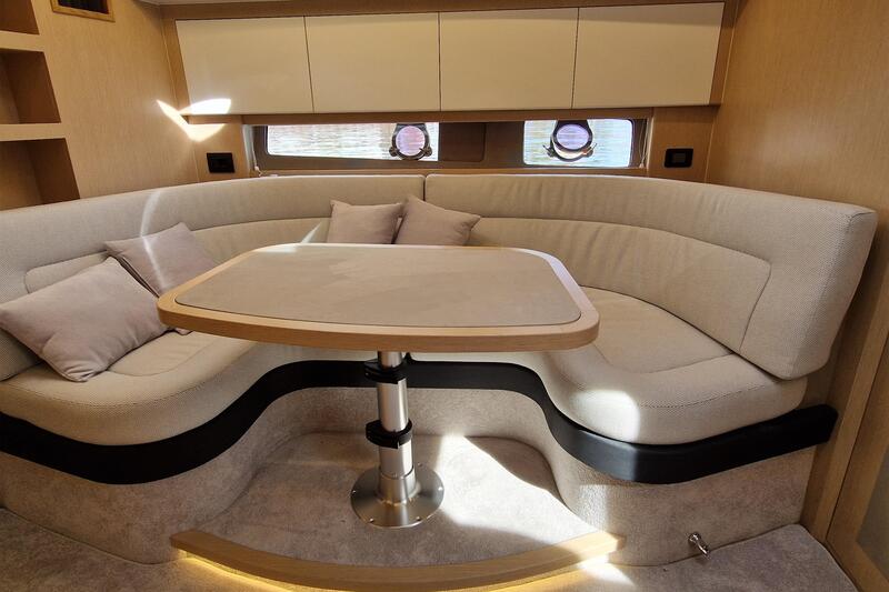 Focus Power 44 Focus Power 44