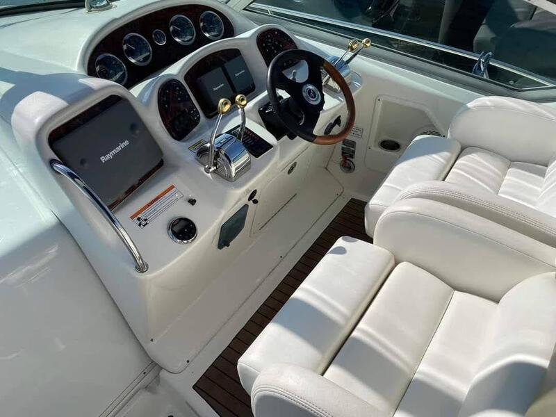 Sea Ray 375 Sundancer Sea Ray 375 Sundancer