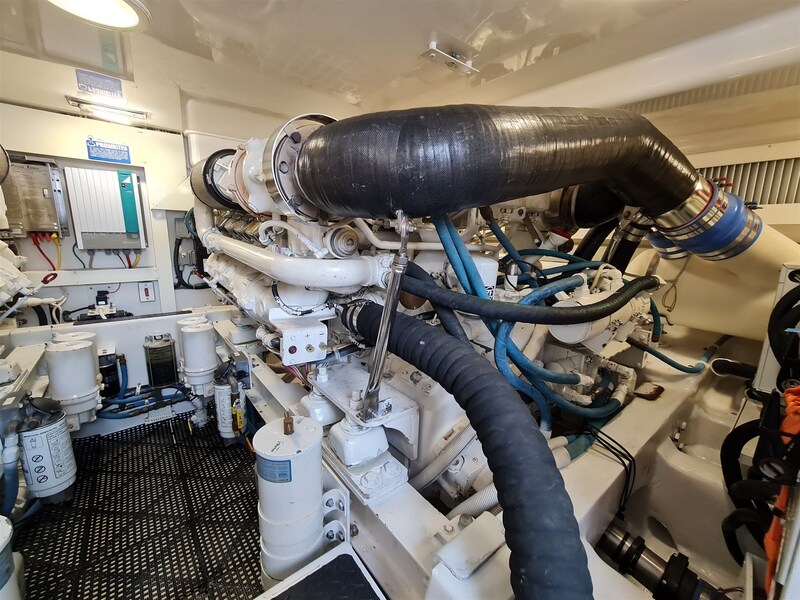 Viking 45 Open stbd engine Viking Yachts 45' Open