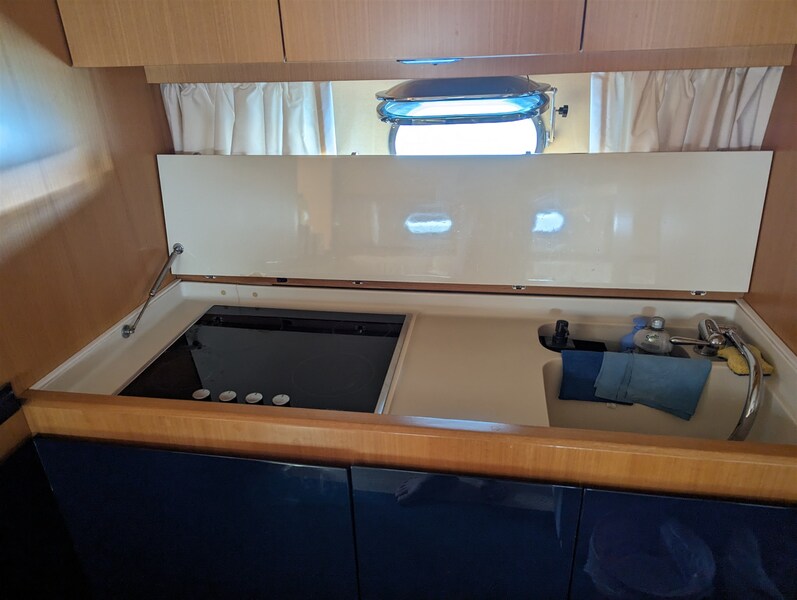 Sarnico 58 galley Cantieri di Sarnico Sarnico 58