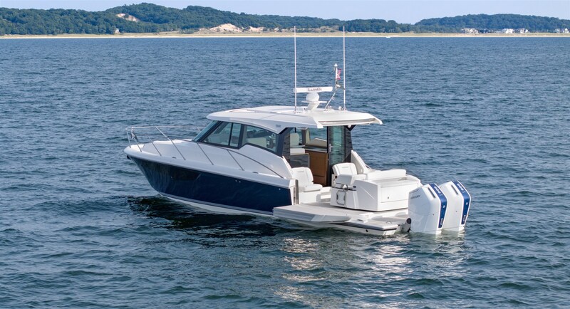 43 LE Nav Tiara Yachts 43 LE
