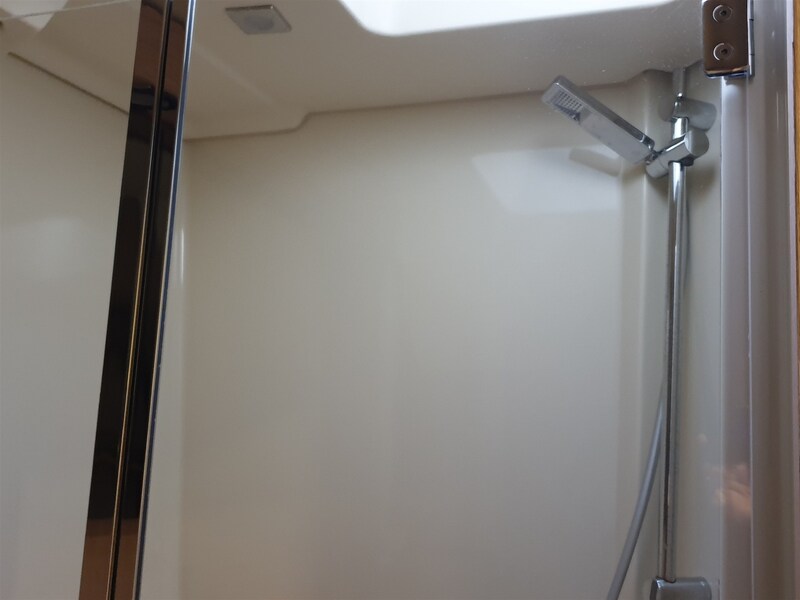 Beneteau MC5 bathroom shower Beneteau MONTE CARLO 5
