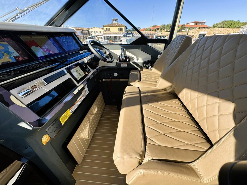 9 - saxdor 400 sedute plancia Saxdor 400 GTO