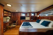 Aquarius IV VIP Stateroom CBI Navi CBI 35