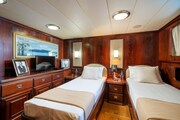 Aquarius IV 1st Twin Guests Cabin CBI Navi CBI 35