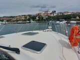 Tiara 3200 Open fwd deck Tiara Yachts 3200 Open