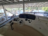 Azimut 68E Aries helm station Azimut 68E