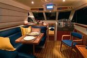 6Riviera 33 fly interior 1 Riviera Marine 33 Flybridge