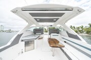 Tiara 34 LX details Tiara Yachts 34 LX