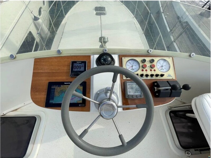 fuit76 Cantieri Estensi Goldstar 360 Fly