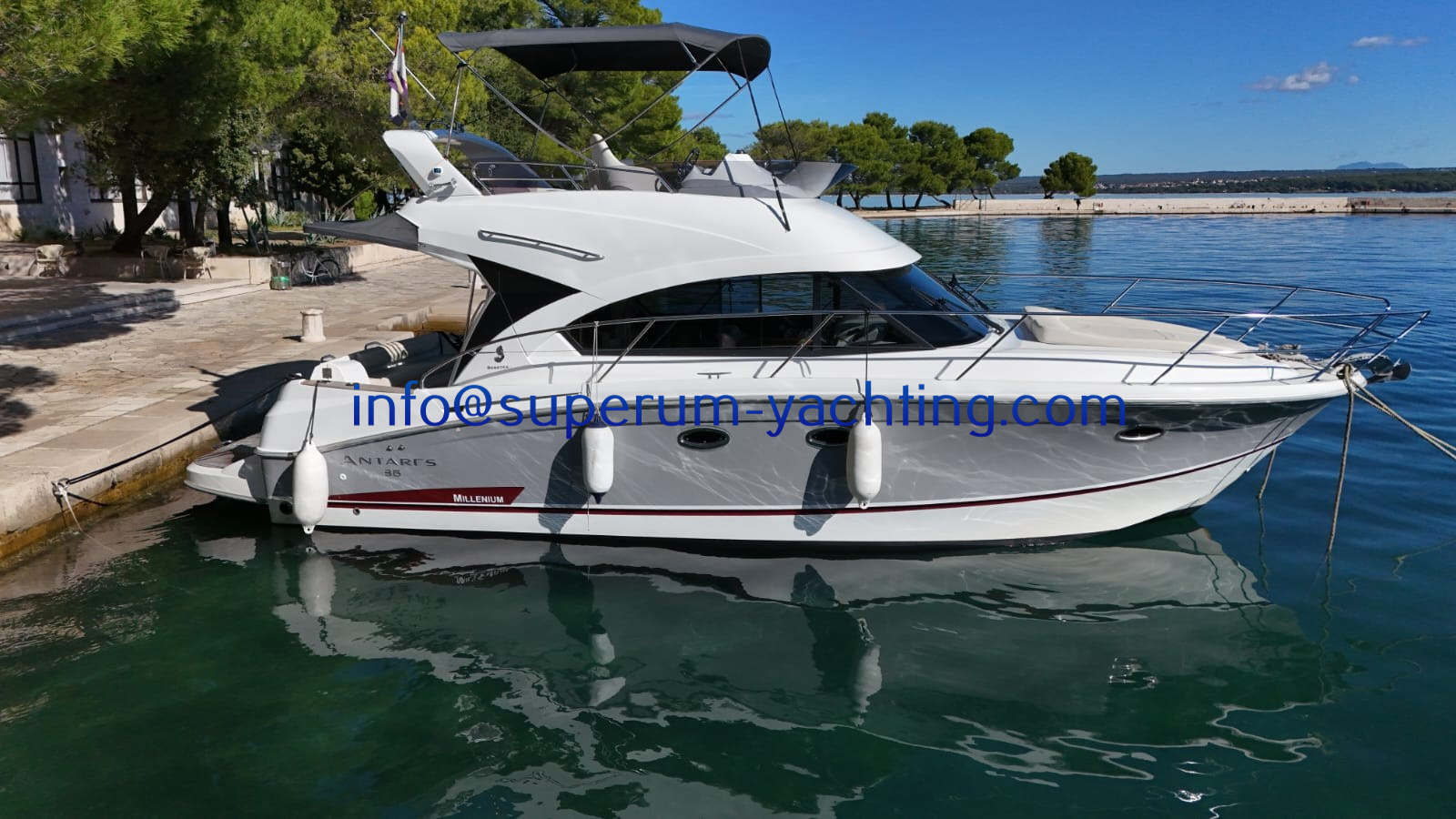 Beneteau Antares 36 till salu