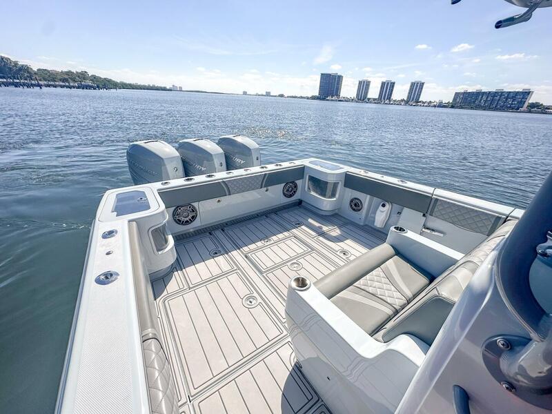  SeaVee 370z