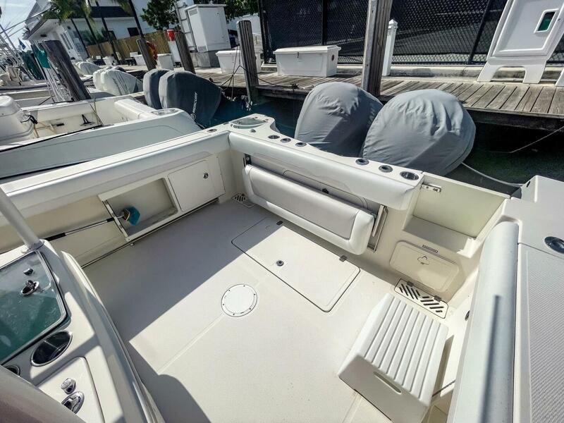 Sailfish 320 CC