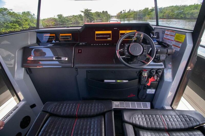  Brabus Shadow 900 Cabin Black Ops