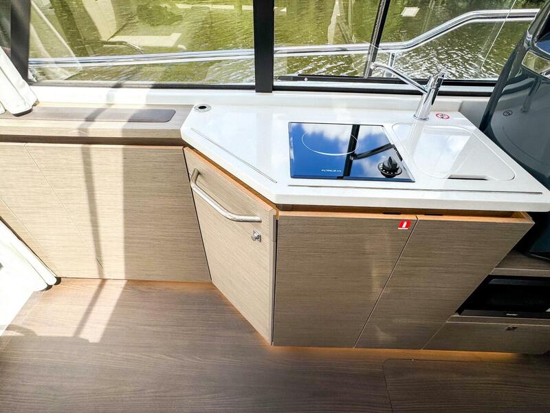  Wellcraft 38 Explorer